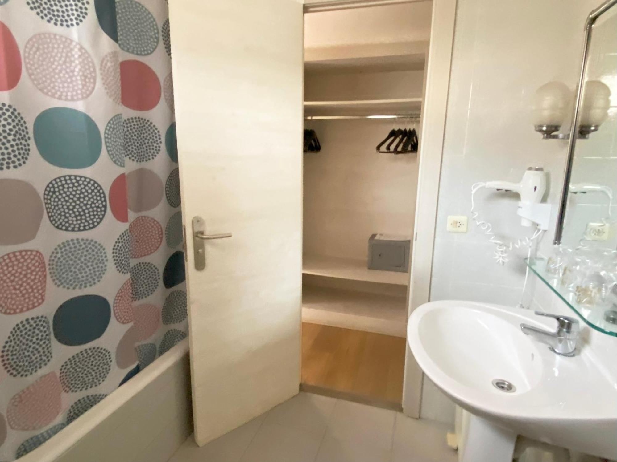 Hotel Medium Montecarlo Palafrugell Cameră foto